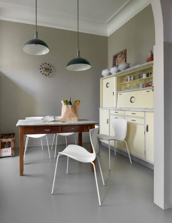 Slide Design Stuhl Gloria