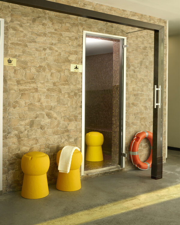 Slide Design Hocker Cin Cin - Image 2