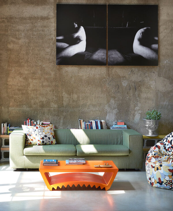 Slide Design Couchtisch Tac