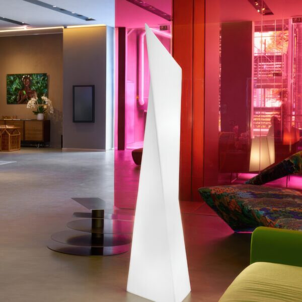 Slide Design Stehlampe Manhattan