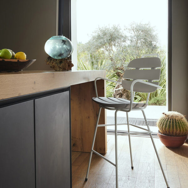 Slide Design Barhocker Ribs Up