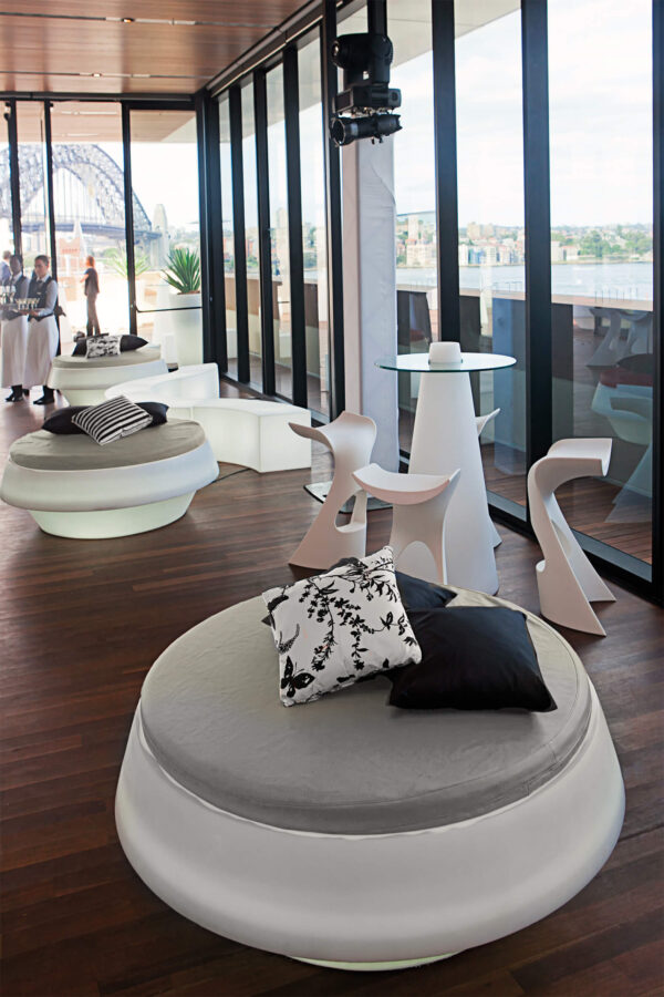 Slide Design Hocker Gió Pouf – Bild 5