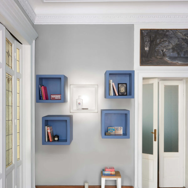 Design Regal Open Cube