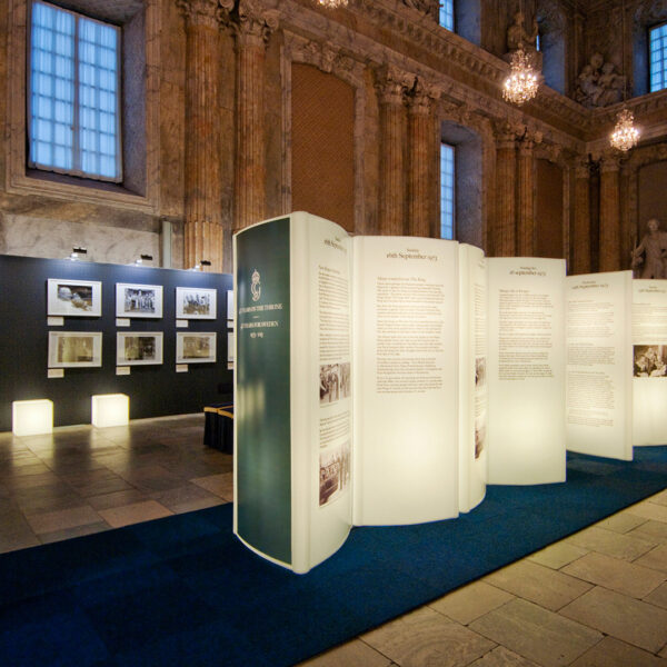 Slide Design Leuchtsäule City