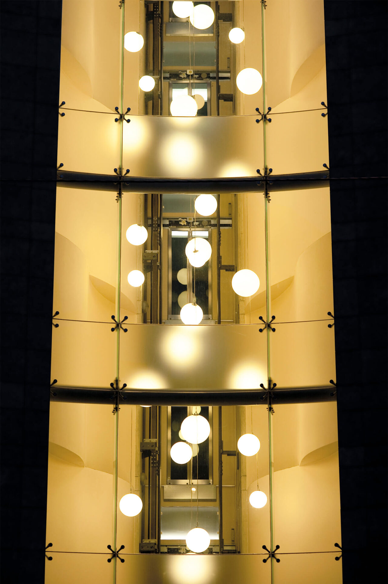Slide Design Hängelampe Globo 30 – Bild 2