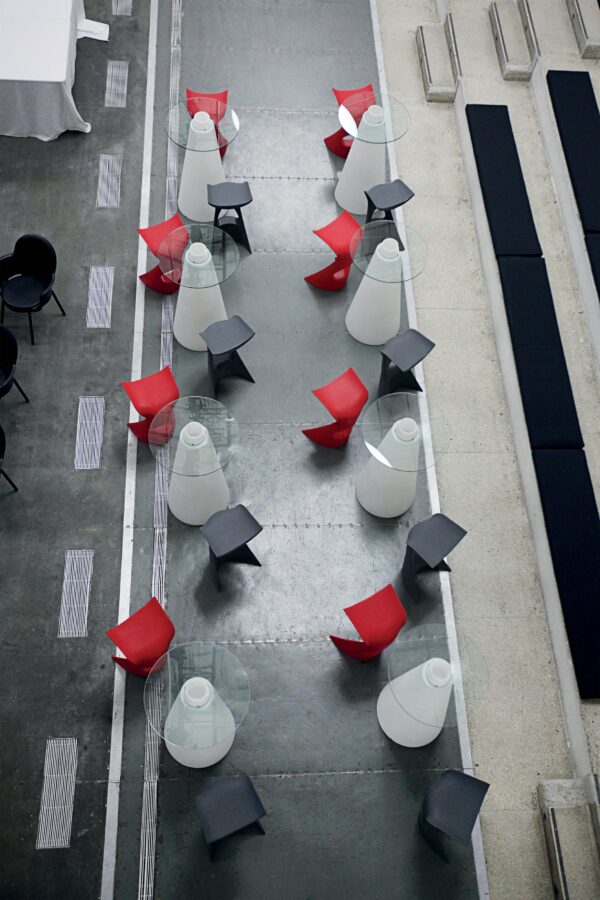 Slide Design Tisch Peak - immagine 12