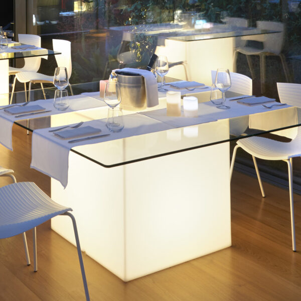 Slide Design Tisch Square