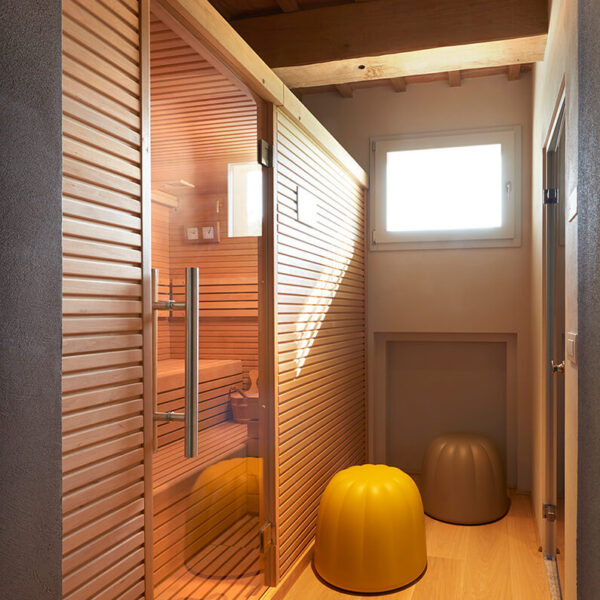 Slide Design Hocker Geleé