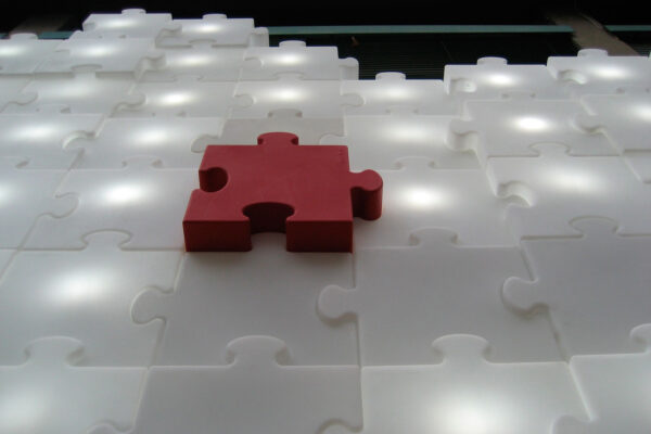 Slide Design Stehleuchte Puzzle – Bild 2