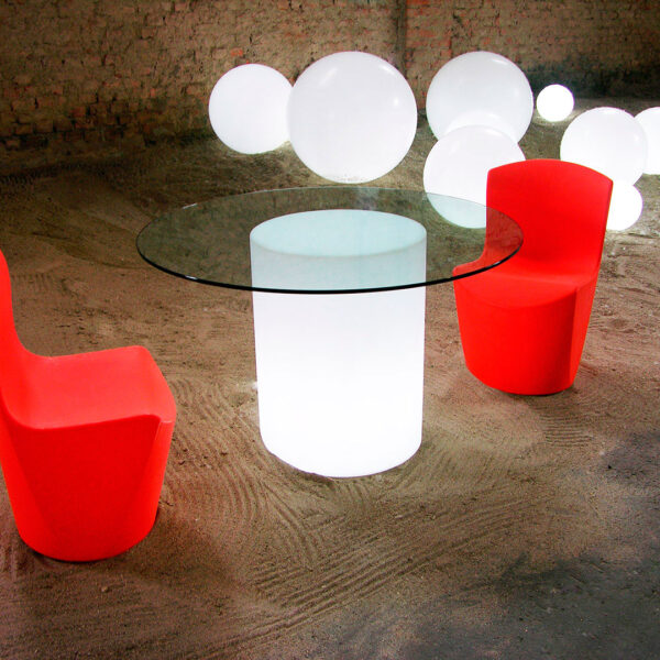 Slide Design Tisch Arthur