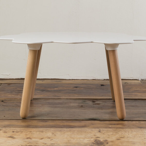 Slide Design Couchtisch Tarta