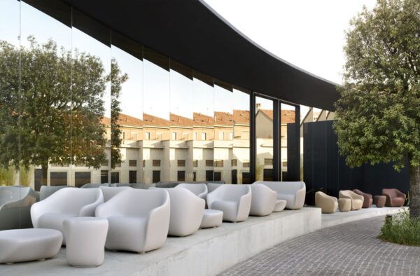 Slide Design Beistelltisch Reborn – Bild 2