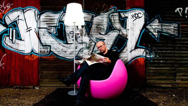 Slide Design Stehlampe Ali Baba
