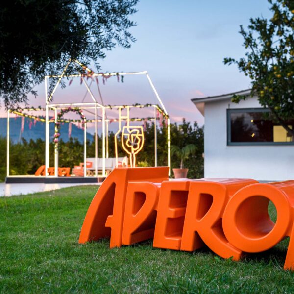 Slide Design Sitzbank Aperol